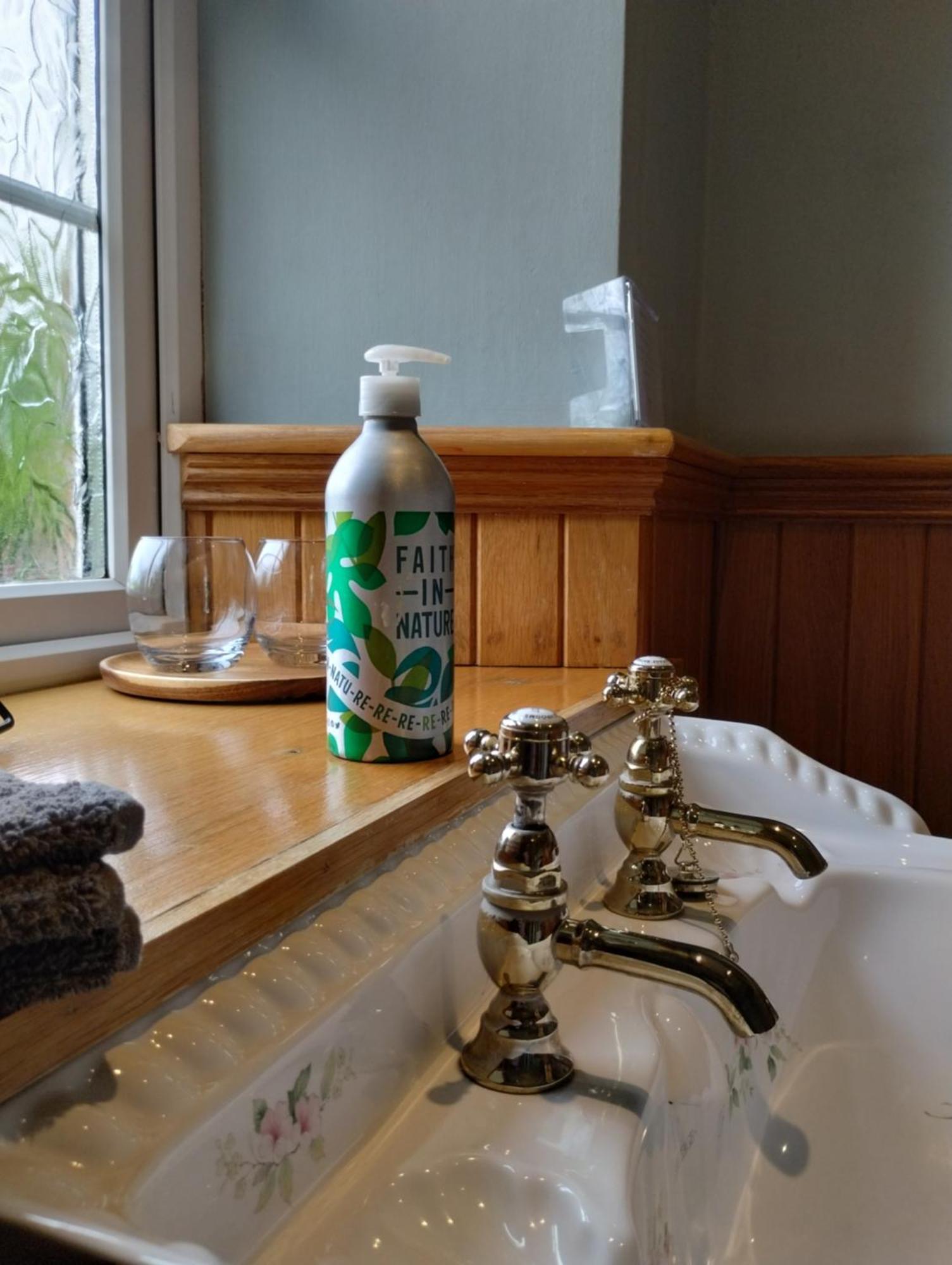 Rossclare Lodge Enniskillen Zewnętrze zdjęcie